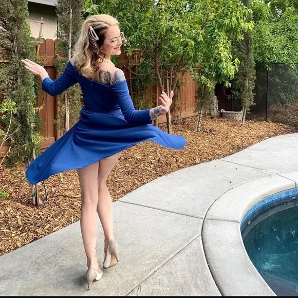 Starlet Swing Dress in Cornflower Blue- Vixen by Micheline Pitt XS - Picture 2 of 4